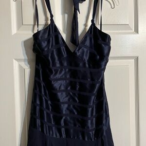 BCBG Maxaziria Cocktail dress. Navy. Size 10. 100 % Silk.